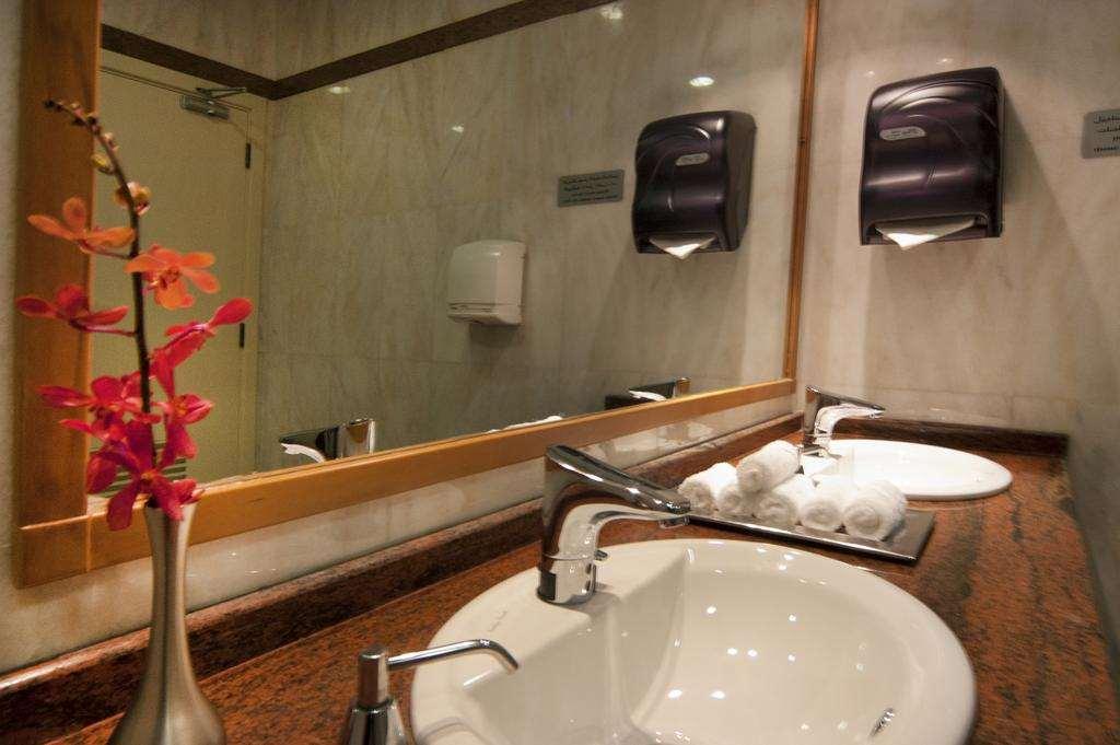 Ayla Hotel Аль-Айн Номер фото